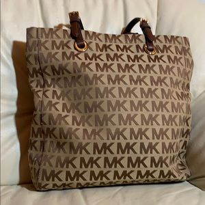 Michael Kors signature tote